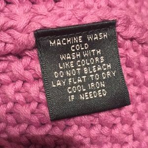Ralph Lauren Sweaters - Unique color RL cable knit sweater Ralph Lauren Sweaters - Unique color RL cable knit sweater